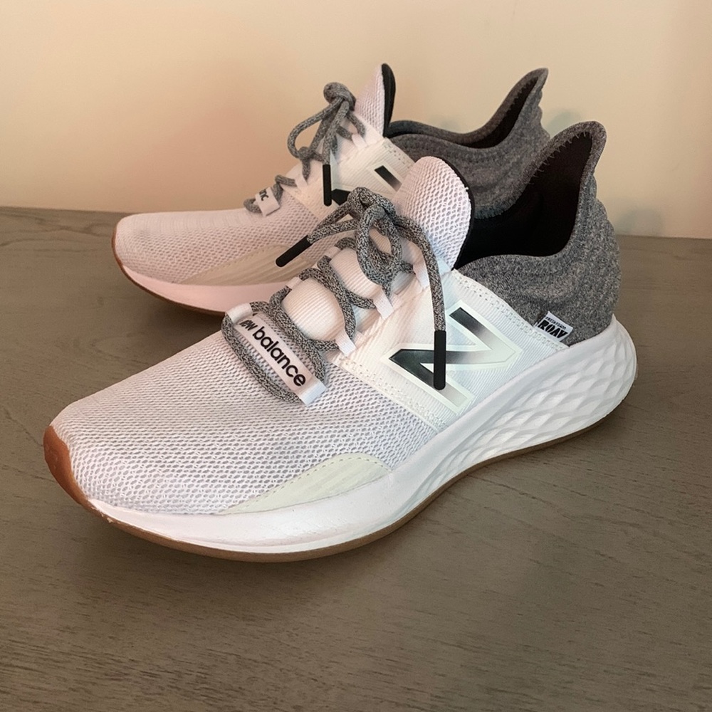 New Balance Fresh Foam ROAV Like New